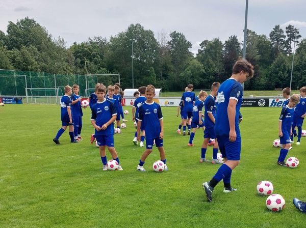 Fussballferien-Camp_EWB_2.jpg